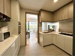 The Palette (D18), Condominium #496522141